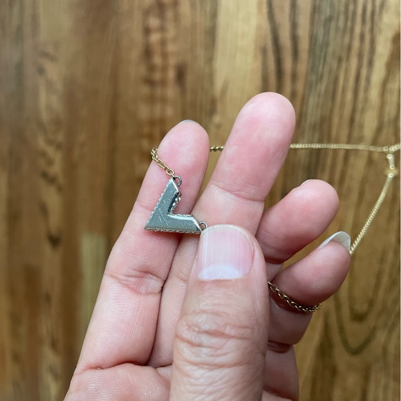 Auth Louis Vuitton Essential V Strass Necklace M68033 Crystal - Picture 10 of 17